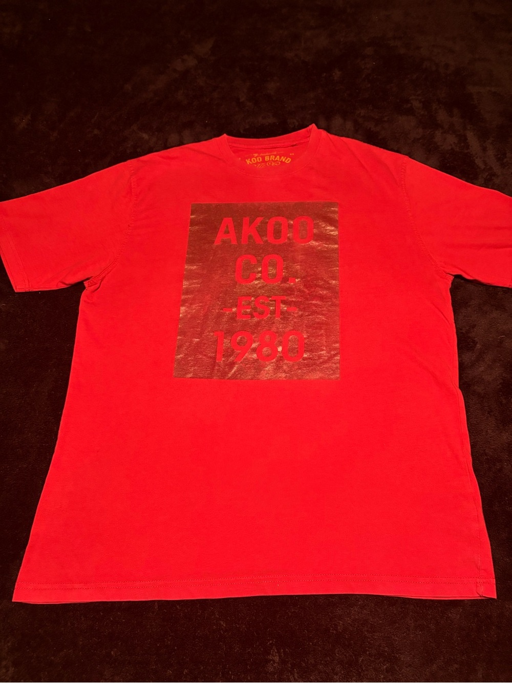 Akoo Brand Akoo Co. EST. 1980 red tee size men’s XL